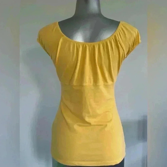 FREE 💟Women’s Scoop Neck Top - Picture 5 of 14